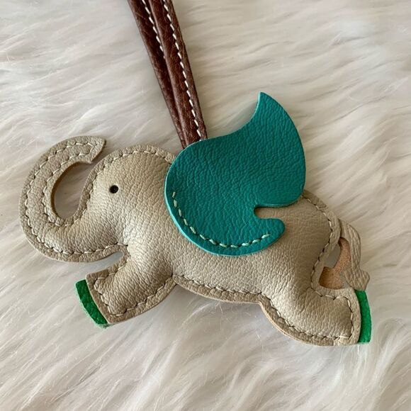 Handmade Genuine Leather Colorblock Dumbo Bag Charm/Keychain - Picture 1 of 14